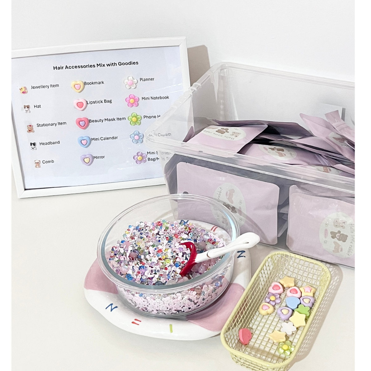 NEW THEME - Hair Accessories Mix With Goodies