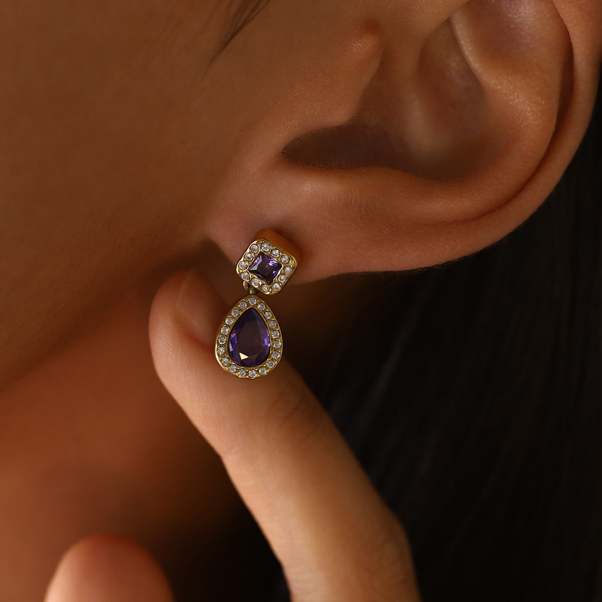 Purple Sparkle Teardrop Stud Earrings – 18K Gold Plated