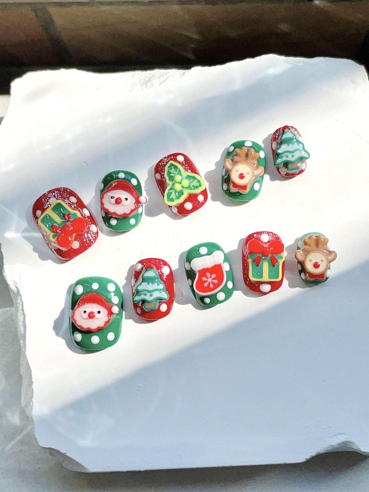 ✨ Christmas Handmade Press-On Nails - MGB Gift Store